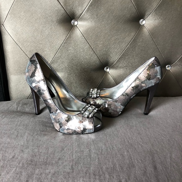 Nina Shoes - Nina New York GUC Sequins & Satin Rhinestone Heels